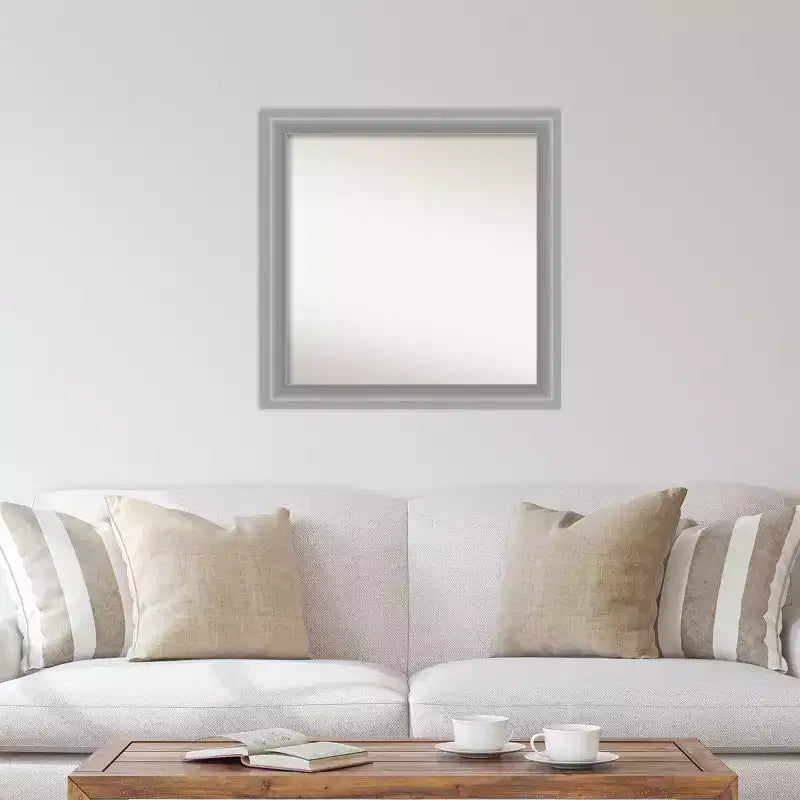 Miroir mural carré 31 po x 31 po, sans biseau, en nickel poli, Amanti Art, moderne
