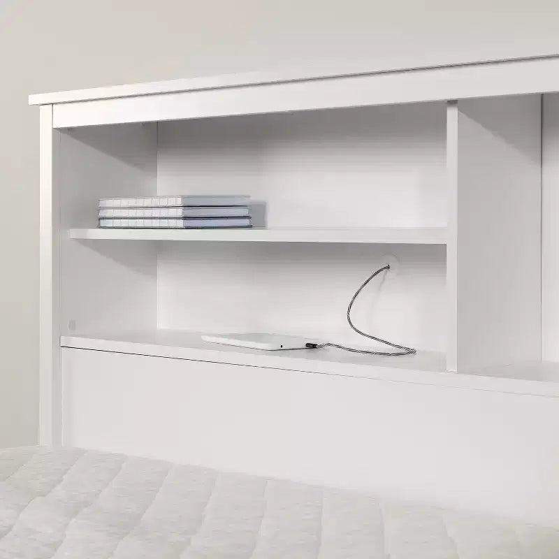 Lit HomeStock de 101,6 cm de hauteur, taille double, blanc, avec bibliothèque intégrée, en panneaux de particules