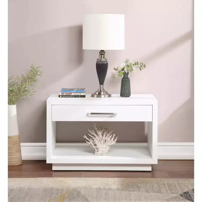 Meridian Furniture,Avery Wood Veneer Nightstand