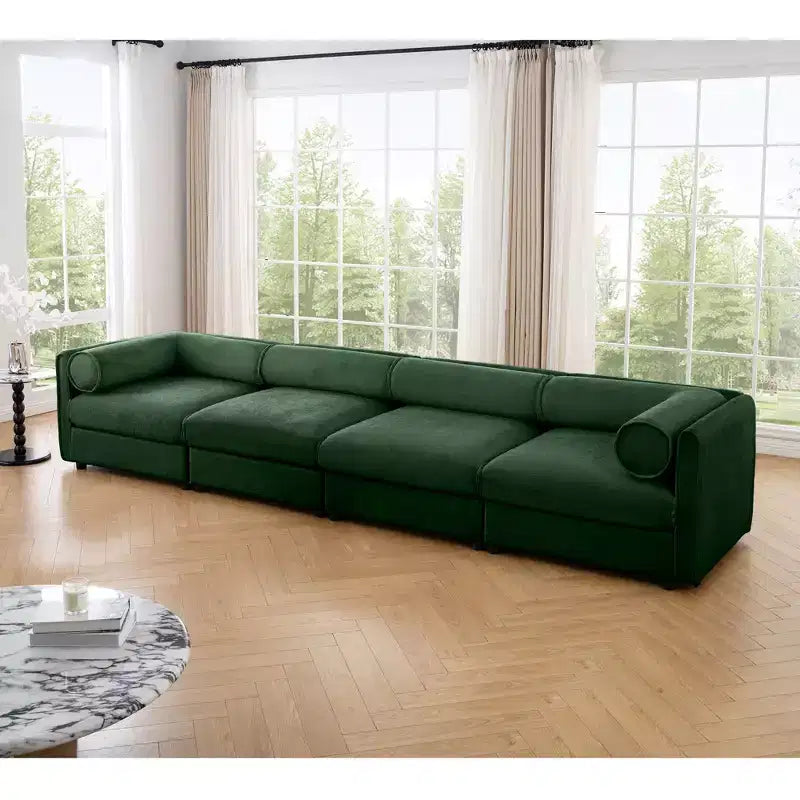 Canapé modulable avec rangement, dossier cylindrique et accoudoirs, assise profonde et confortable, durable et offrant un bon soutien pour le salon.