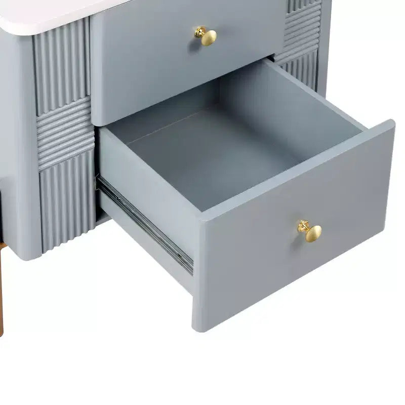 Table de Chevet Minimaliste Moderne Whisen avec 2 Tiroirs de Rangement, Poignées et Pieds en Métal Doré, Design Texturé Unique