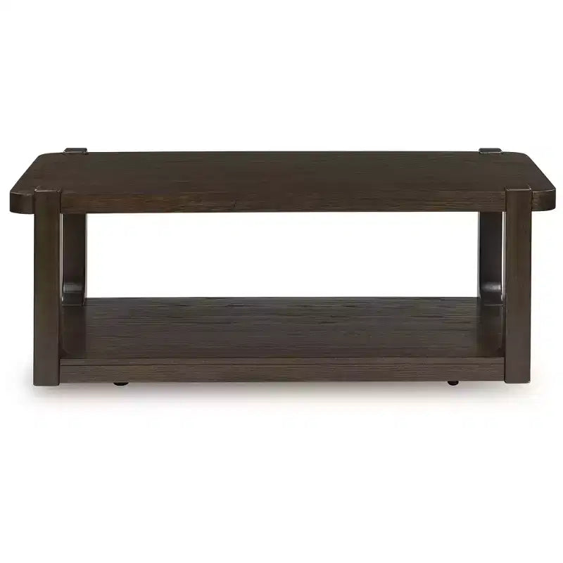 Table basse Breckington de Signature Design by Ashley – Finition en bois brun foncé avec roulettes et étagère de rangement inférieure