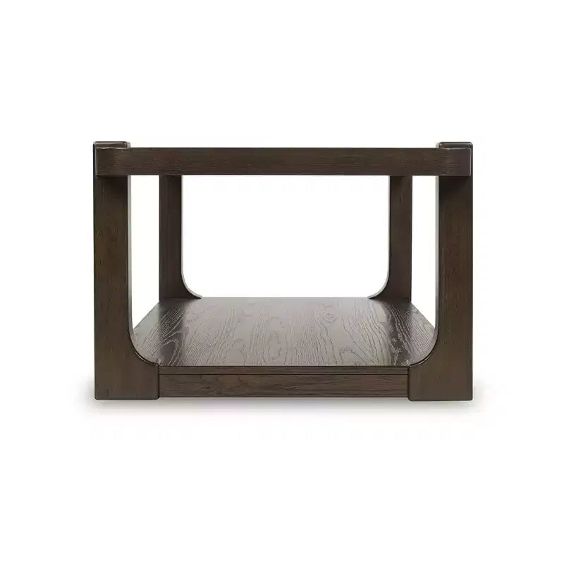 Table basse Breckington de Signature Design by Ashley – Finition en bois brun foncé avec roulettes et étagère de rangement inférieure