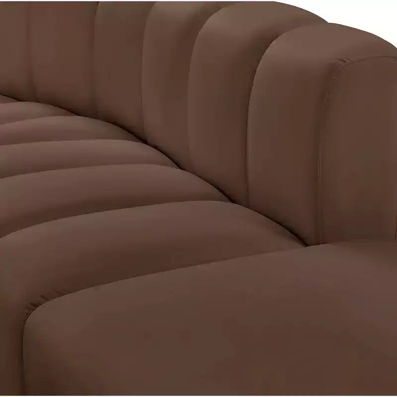 Meridian Furniture, Canapé modulable Arc en cuir vegan marron