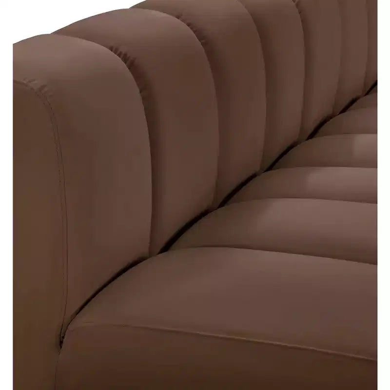 Meridian Furniture, Canapé modulable Arc en cuir vegan marron