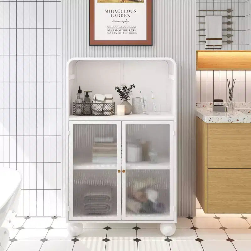 Meuble de rangement de salle de bain Okak 45.2 avec porte en verre trempé, meuble de rangement autonome avec 2 portes et 1 étagère ouverte pour cuisine et salle de bain