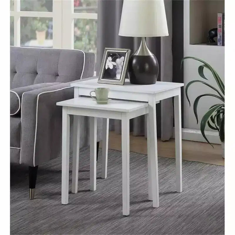 Table d'appoint à trois niveaux HomeStock Belmont avec tiroir de rangement caché, étagères ouvertes et bouton nickel parfait pour organiser les accessoires