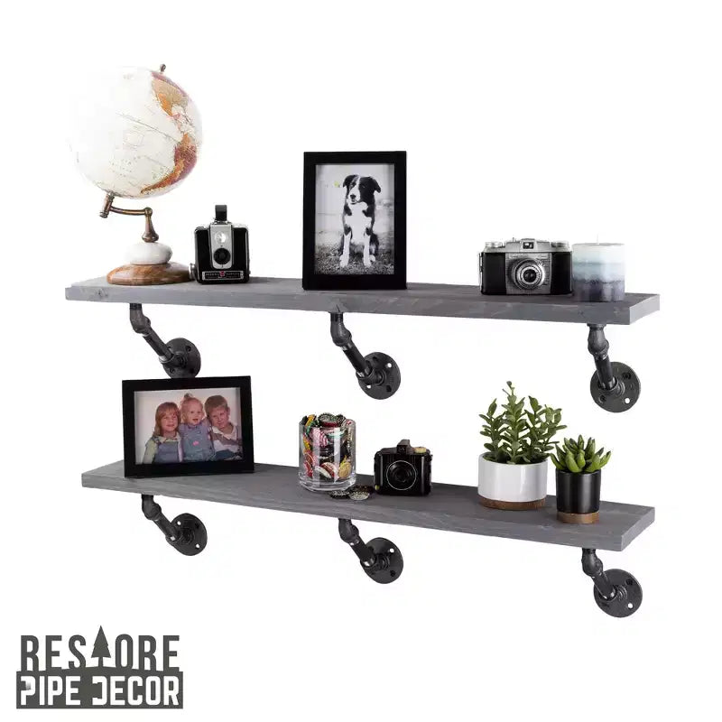 Étagères grises Riverstone de 91,4 cm avec supports d'angle de Pipe Decor RESTORE