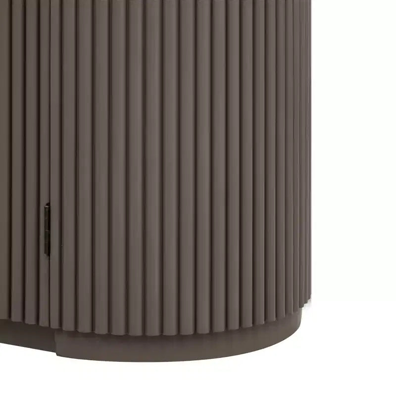 Meuble de rangement Clihome à rayures verticales avec portes, poignées métalliques et étagères réglables pour la salle à manger, meuble de rangement moderne pour le salon
