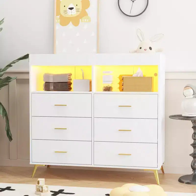 Commode à langer multi-fonctionnelle avec lumières LED et prise électrique (6 tiroirs + 2 étagères)