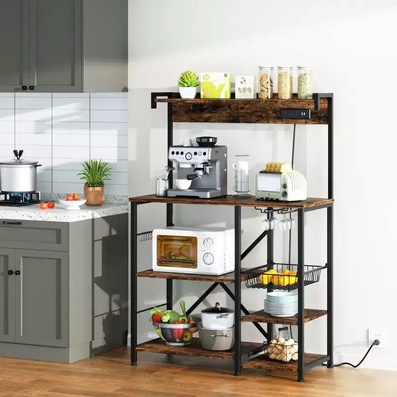 Étagère de Boulanger Celebalcony avec Prise de Courant, Étagères de Rangement Ouvertes de 34,7 po avec Panier en Fil, Support de Micro-ondes de Cuisine avec 6 Crochets en Forme de S