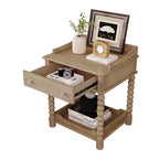 MAYEERTY Table de chevet de style rétro avec tiroir Étagère ouverte Pieds tournés Poignée en métal pour chambre à coucher Naturel