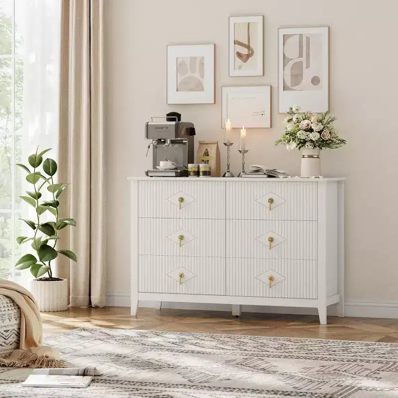 Commode 6 tiroirs de 122 cm de large, meuble de rangement moderne avec poignées métalliques pour chambre à coucher, blanc