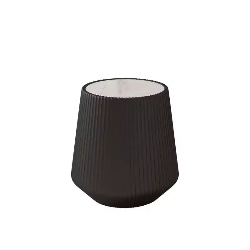 Table d'appoint ronde moderne avec finition en cuir PU, dessus en pierre frittée blanche, table d'appoint élégante pour le salon ou les petits espaces - Panipeachy