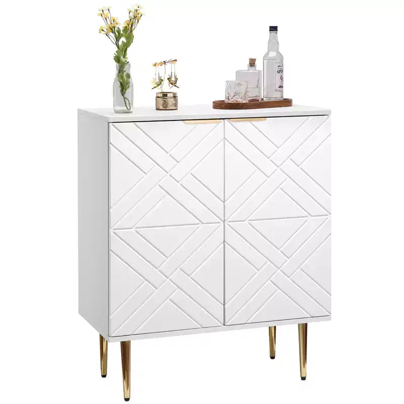 Buffet moderne avec portes gaufrées, poignées et pieds dorés, étagères réglables pour cuisine, salle à manger, salon