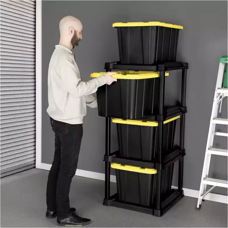 Organisateur de rangement Sterilite à 4 niveaux avec 4 bacs de rangement industriels de 102 litres
