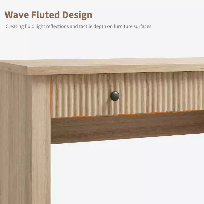 Bureau de direction moderne cannelé 54" - Table d'ordinateur en bois avec tiroirs de classement, armoire de rangement et station de charge - Pour bureau à domicile ou petits espaces