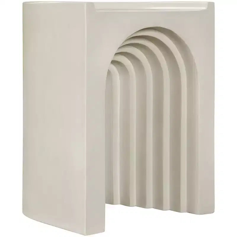 Table d'appoint Meridian Furniture Avenda