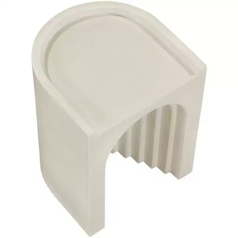 Table d'appoint Meridian Furniture Avenda