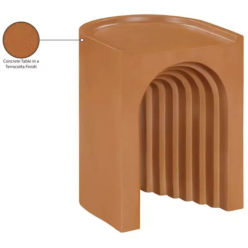 Table d'appoint Meridian Furniture Avenda