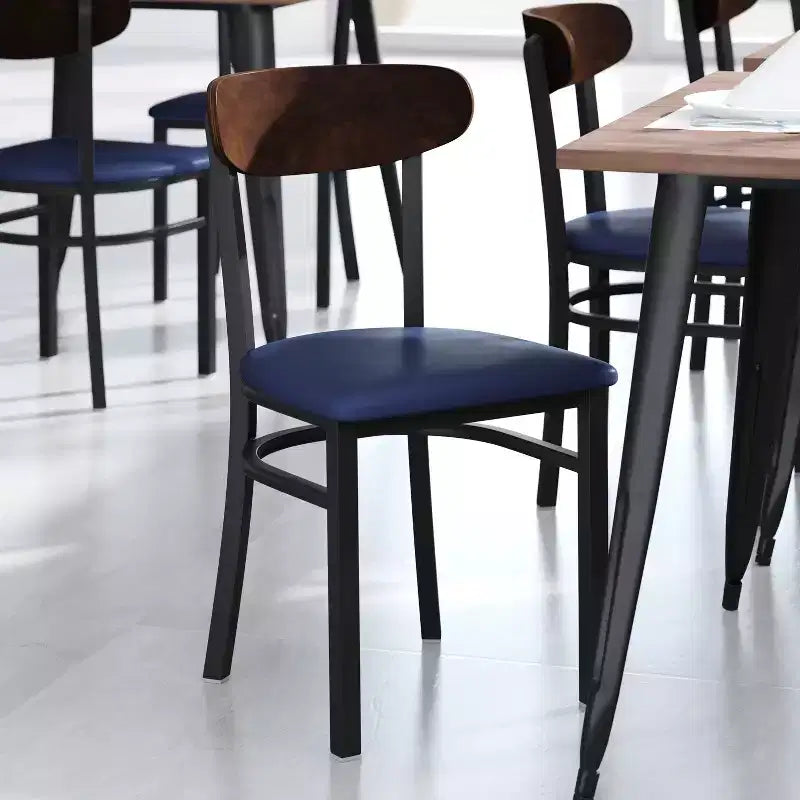 Chaise de salle à manger commerciale Flash Furniture Wright avec cadre en acier de 227 kg de capacité, assise en bois massif et dossier boomerang