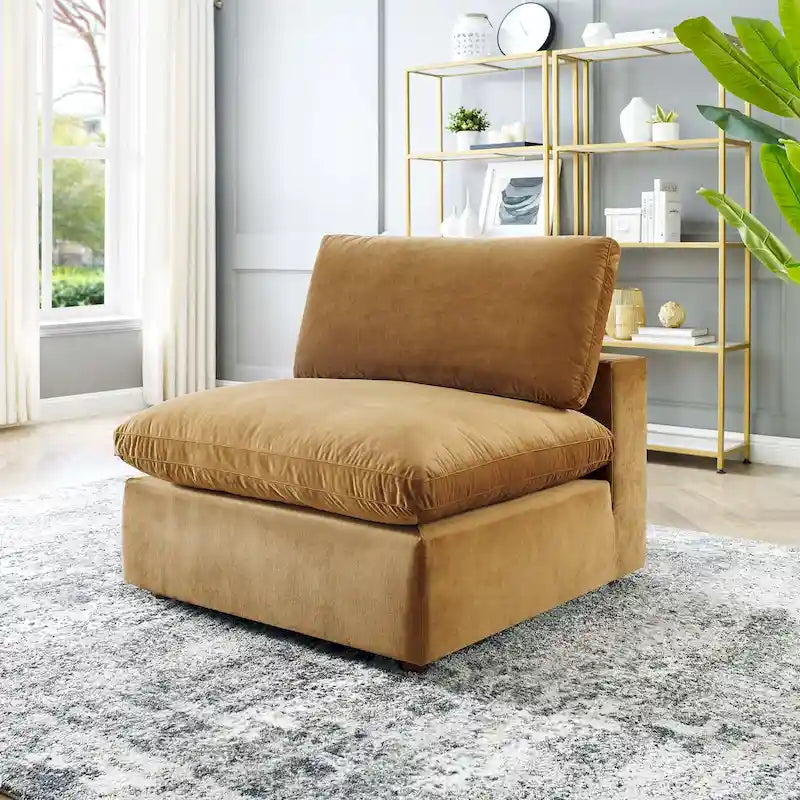 Chaise sans accoudoirs en velours capitonné de performance garnie de duvet Commix