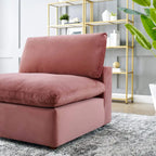 Chaise sans accoudoirs en velours capitonné de performance garnie de duvet Commix
