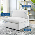 Chaise sans accoudoirs en velours capitonné de performance garnie de duvet Commix