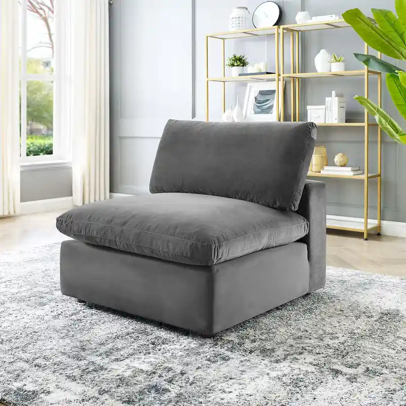 Chaise sans accoudoirs en velours capitonné de performance garnie de duvet Commix
