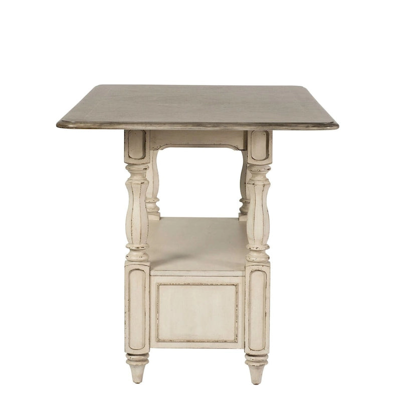 Table de rassemblement Magnolia Manor Antique White Weathered Bark