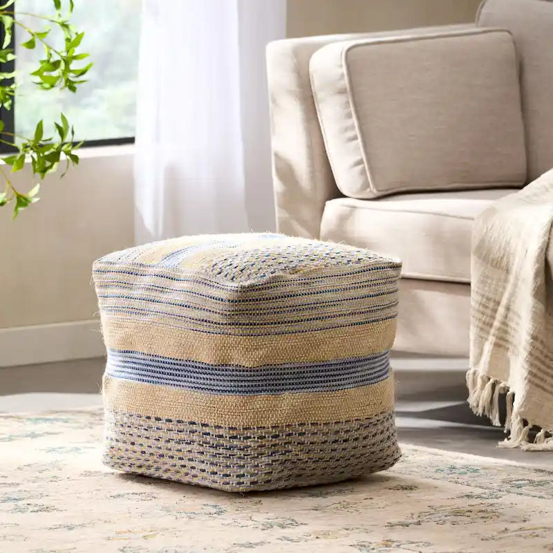 Pouf en tissu bohème fait à la main Caiman de Christopher Knight Home