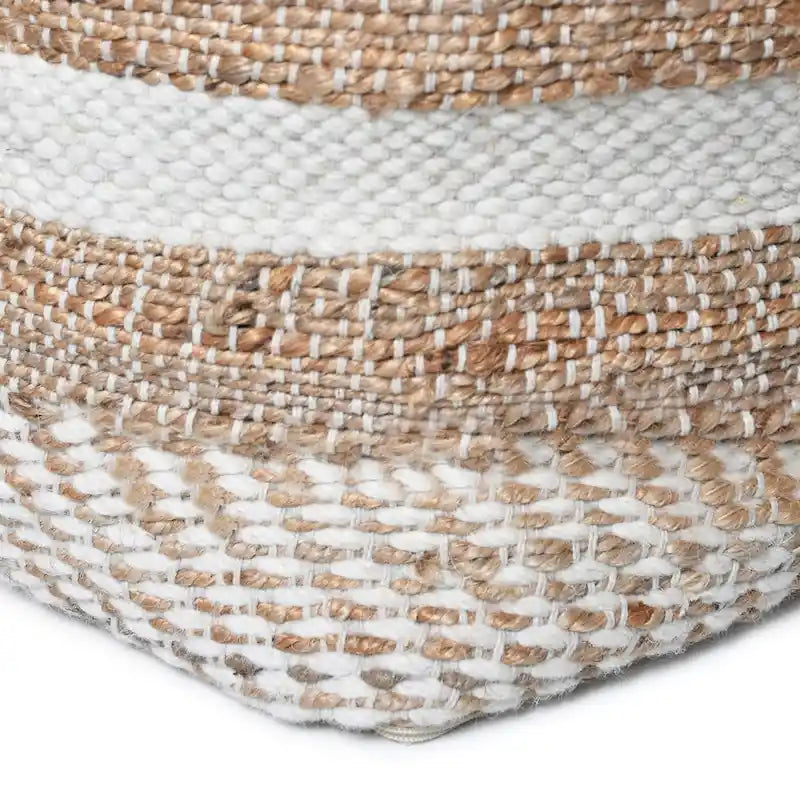 Pouf en tissu bohème fait à la main Caiman de Christopher Knight Home