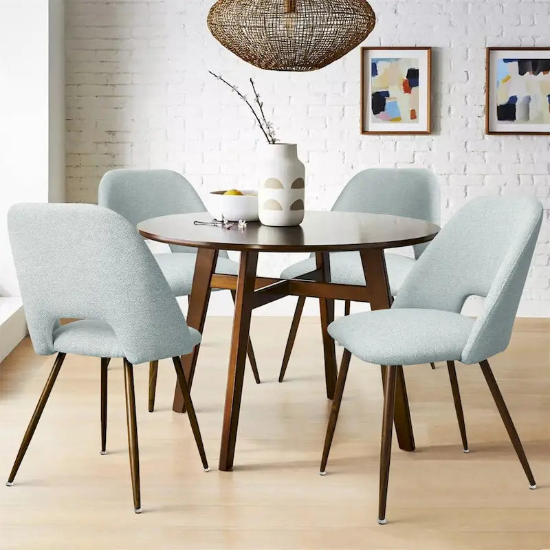 Chaise de salle à manger moderne capitonnée à découpe, pieds en noyer (lot de 4)