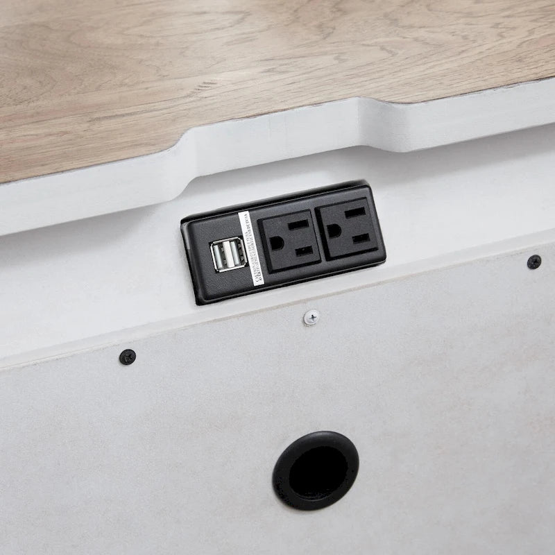 Table de chevet 3 tiroirs Farmhouse Reimagined avec station de charge
