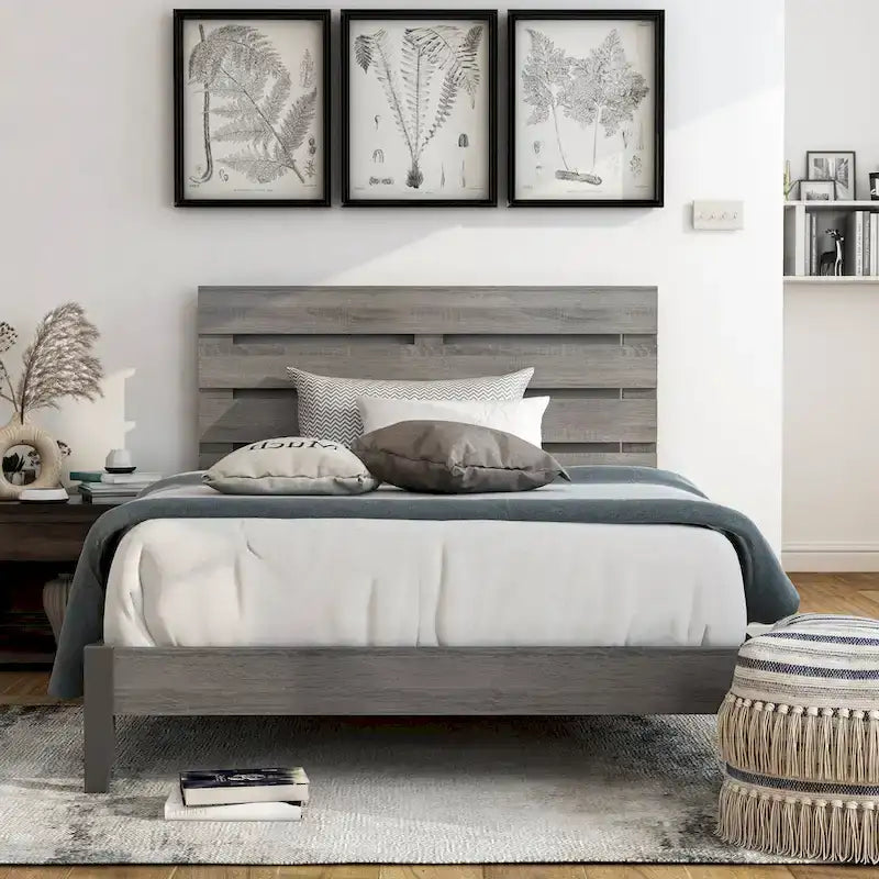 Lit plateforme en bois gris rustique Lucia de Furniture of America