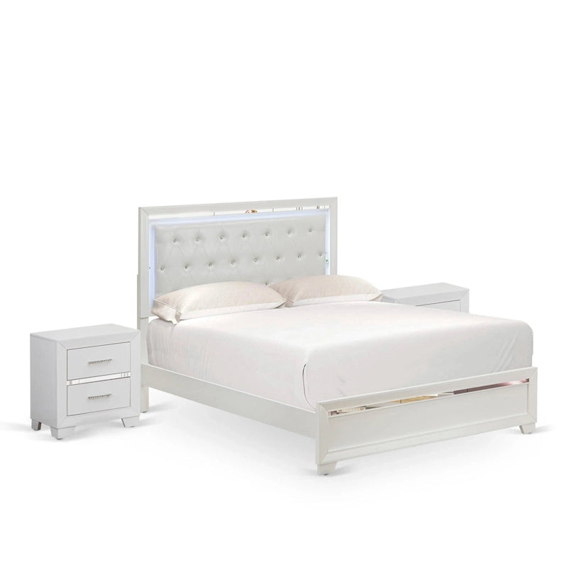 Ensemble de chambre queen Pandora en bois de East West Furniture avec un lit queen Cadres de finition blanche (Option de pièces)