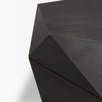 Table basse hexagonale en bois massif Arreto avec rangement