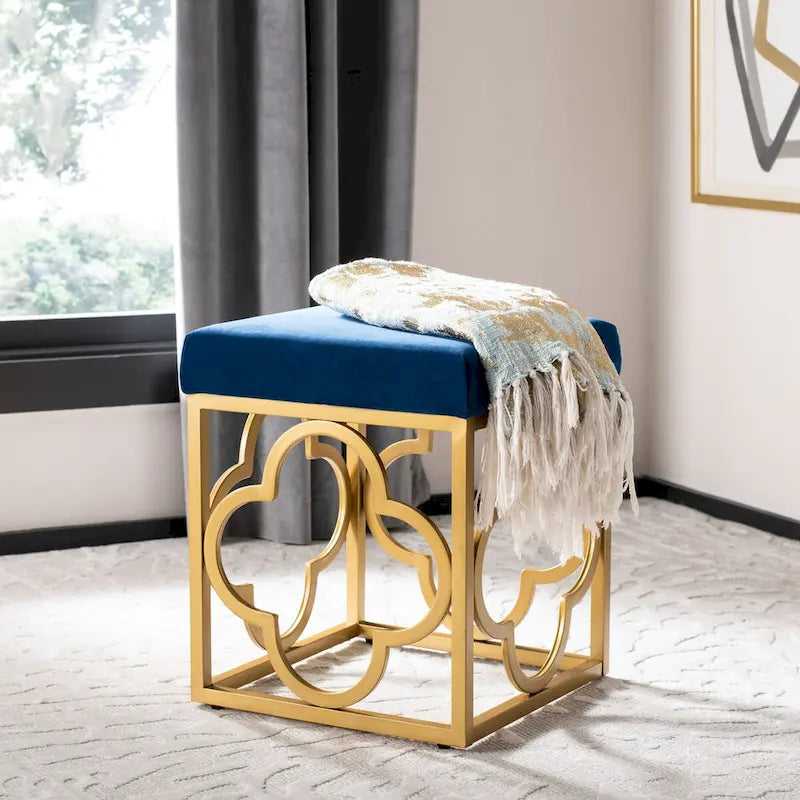 SAFAVIEH Madisen Moroccan Glam Velvet Square Ottoman