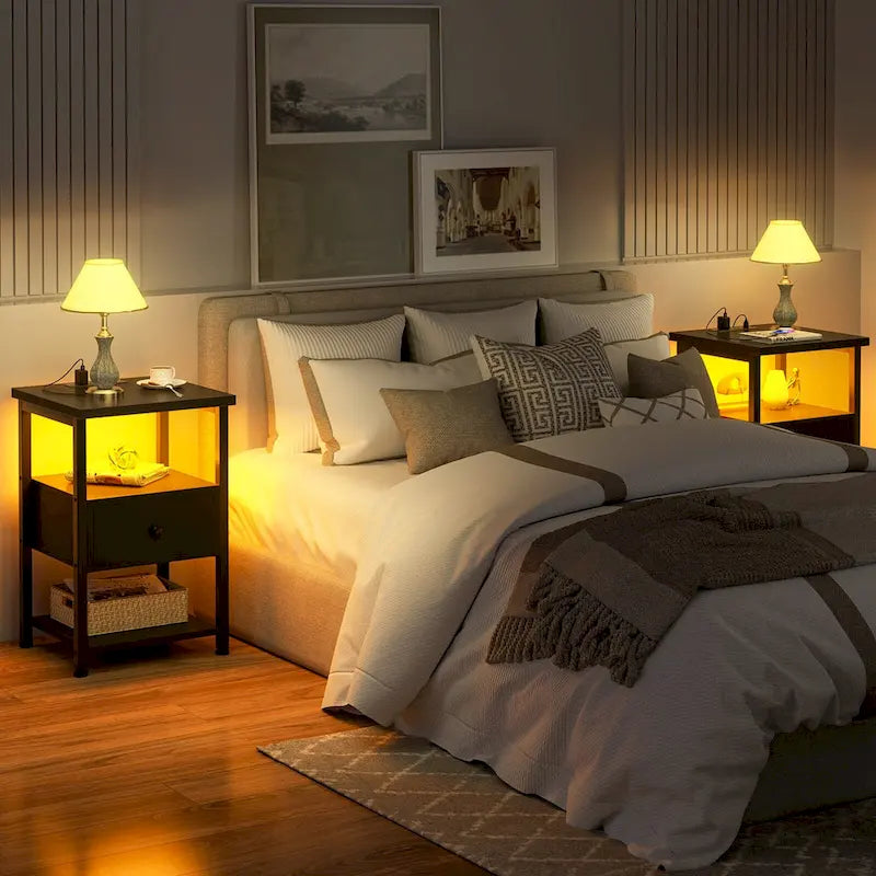 Lot de 2 tables de chevet avec station de charge et lumière LED, table d'appoint avec tiroirs