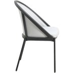 Chaise de salle à manger Urbane en similicuir et pieds en acier thermolaqué par LeisureMod