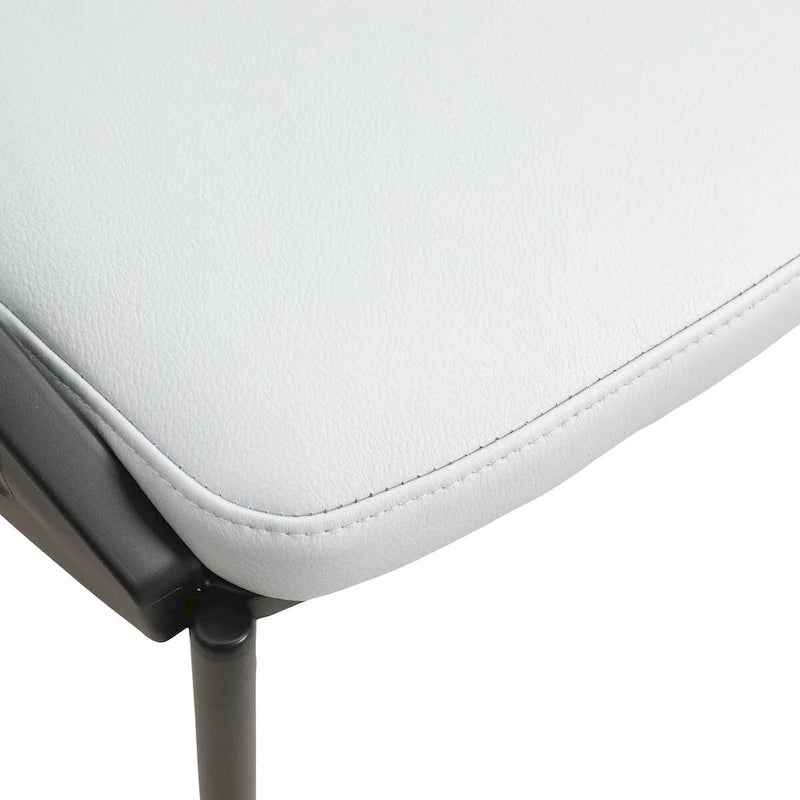 Chaise de salle à manger Urbane en similicuir et pieds en acier thermolaqué par LeisureMod