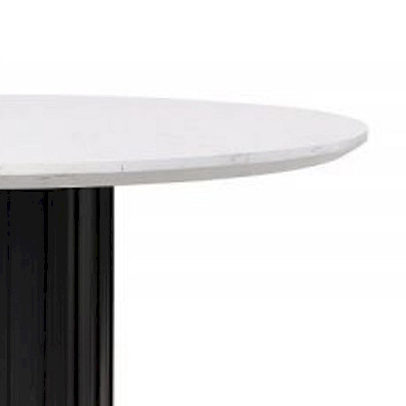 Table à manger Jerry de 54 pouces, plateau rond en imitation marbre, piedestal noir