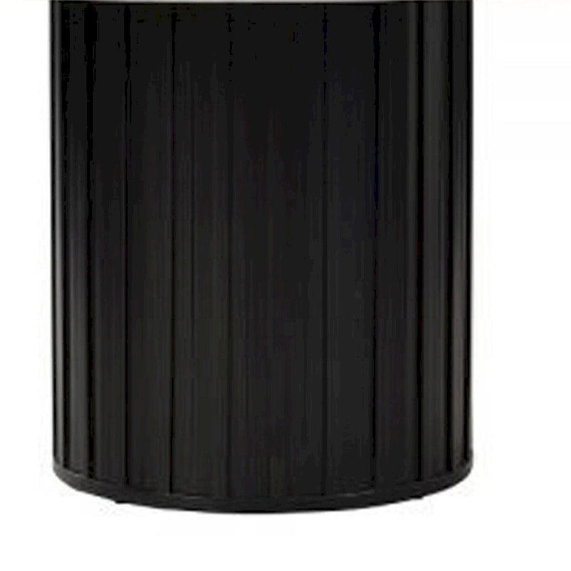 Table à manger Jerry de 54 pouces, plateau rond en imitation marbre, piedestal noir