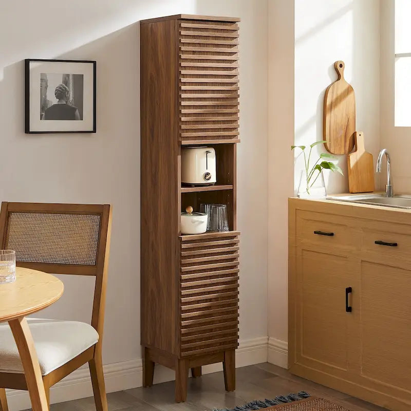 Meuble de rangement haut et étroit pour salle de bain