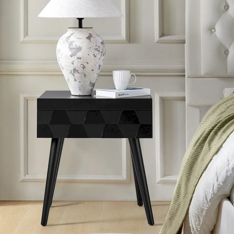 Table d'appoint mi-siècle moderne Julian avec station de charge par HULALA HOME
