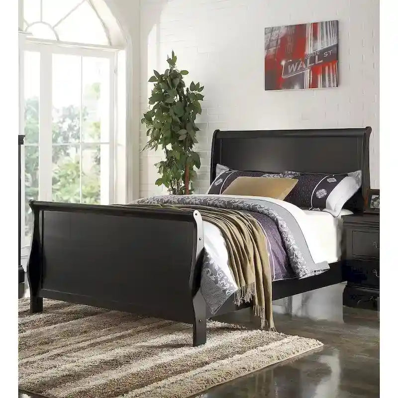 Lit moderne de taille King avec tête et pied de lit traîneau